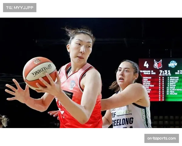 韩旭代表山猫队征战完澳大利亚WNBL联赛后回归国家队